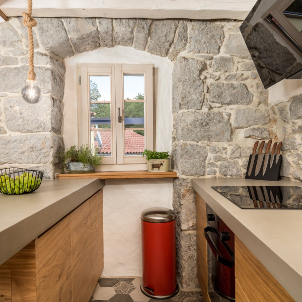 Kitchen, Villa Antonio, Oasis Natura Jurdani