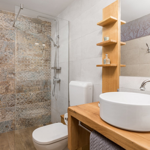 Bathroom / WC, Villa Antonio, Oasis Natura Jurdani