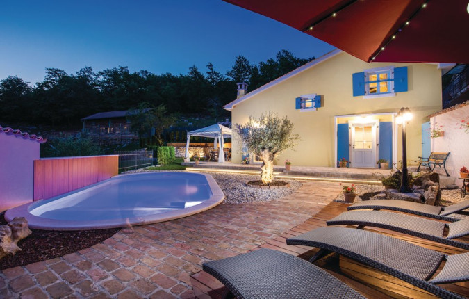 Exteriors, Oasis Natura Jurdani
