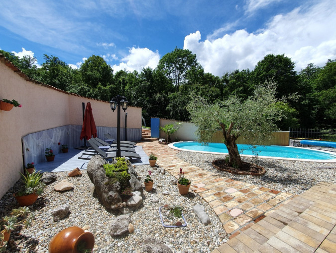 Exteriors, Oasis Natura Jurdani